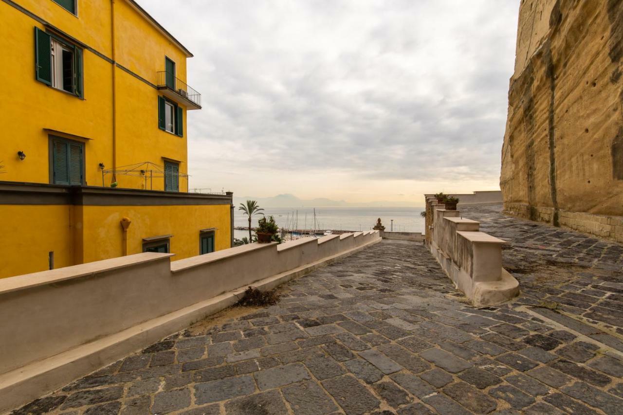 Napoli D'Amare B&B エクステリア 写真
