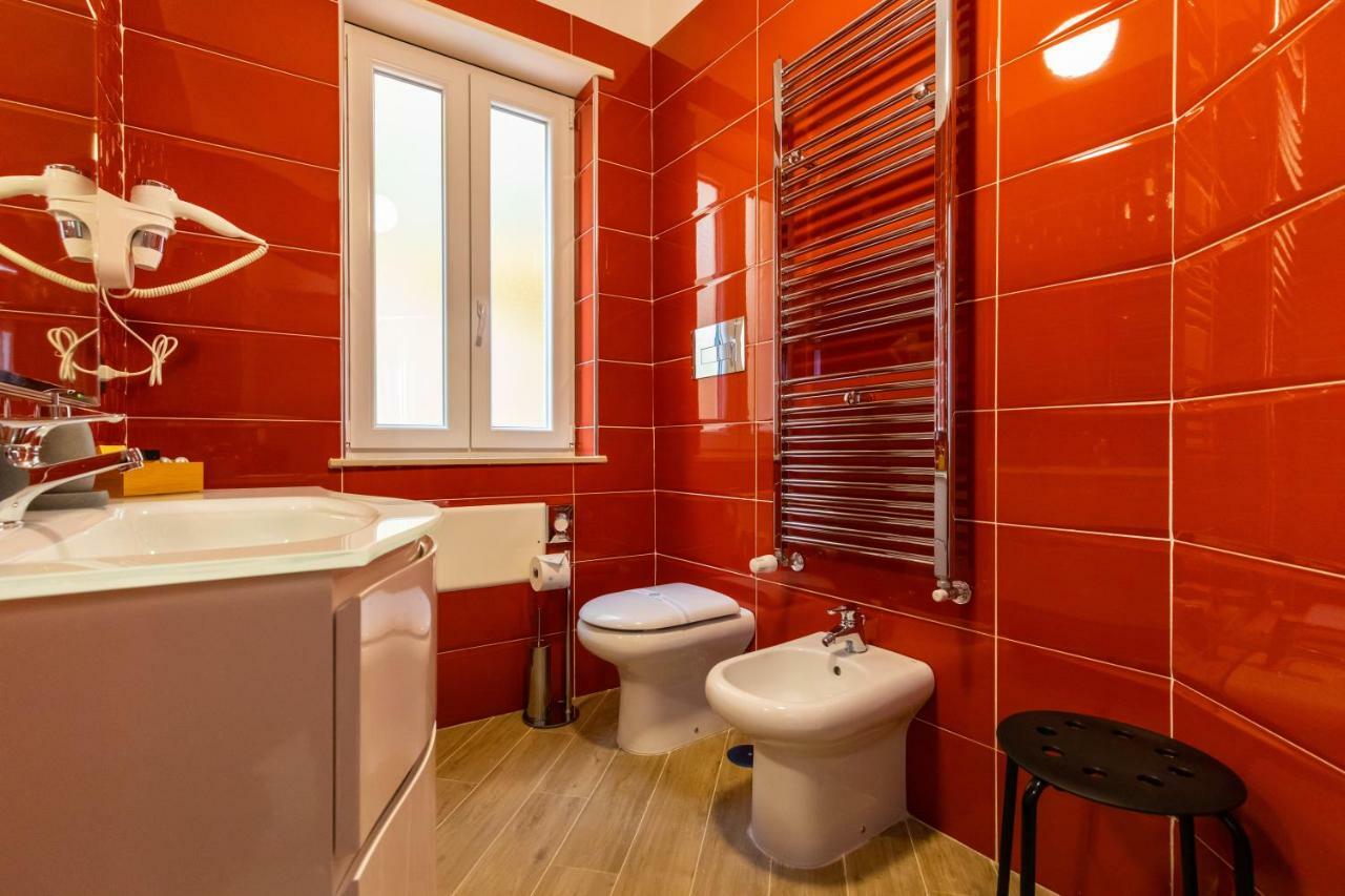 Napoli D'Amare B&B エクステリア 写真